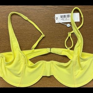Frankie’s lemonade 🍋 bikini top